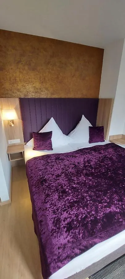 Apartment Appartements Am Schillergarten Dresden
